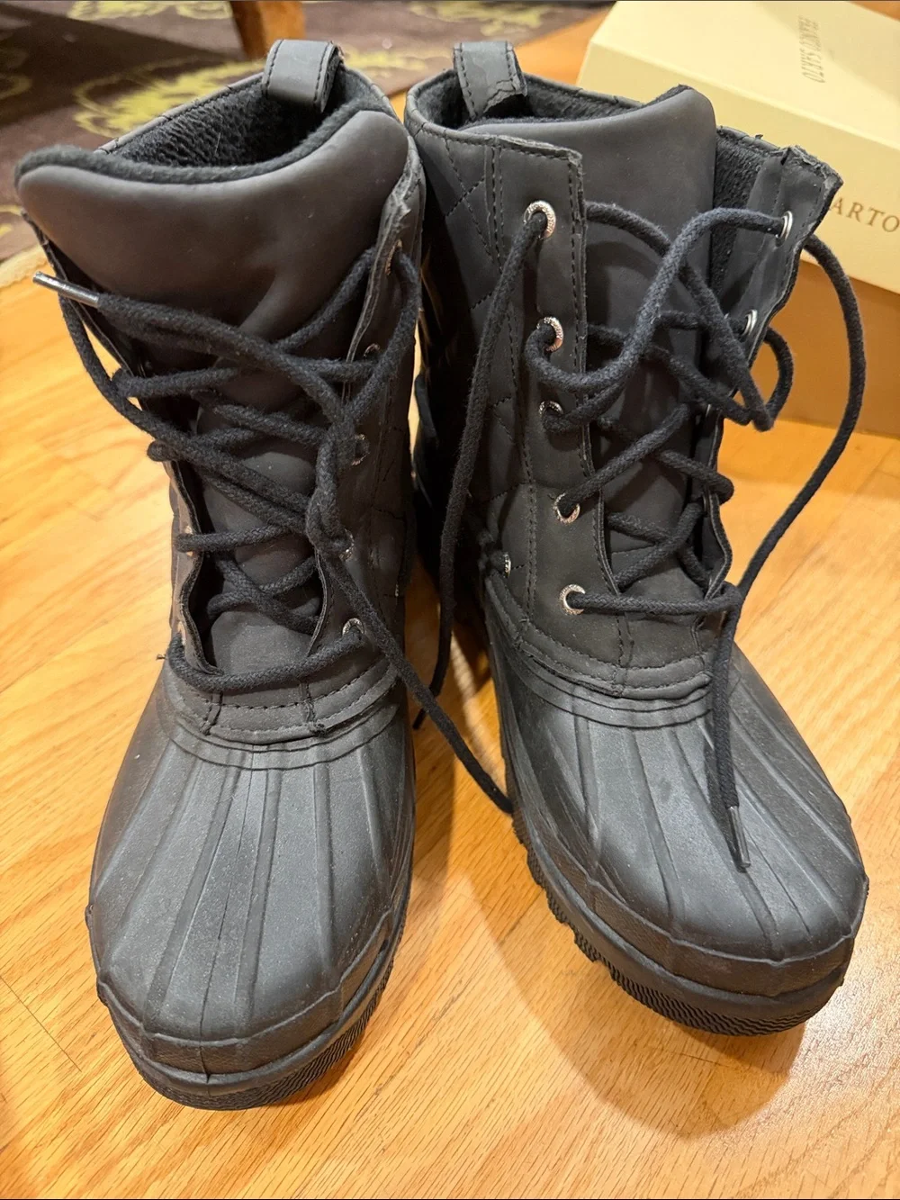 Sperry Women’s Black Quilted Winter Boots